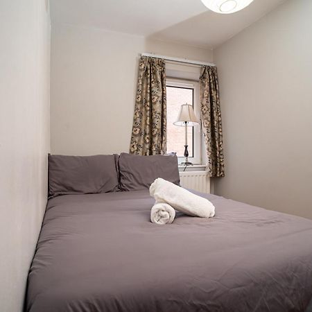3 Bedroom Central Apartment In Belfast City Centre Εξωτερικό φωτογραφία