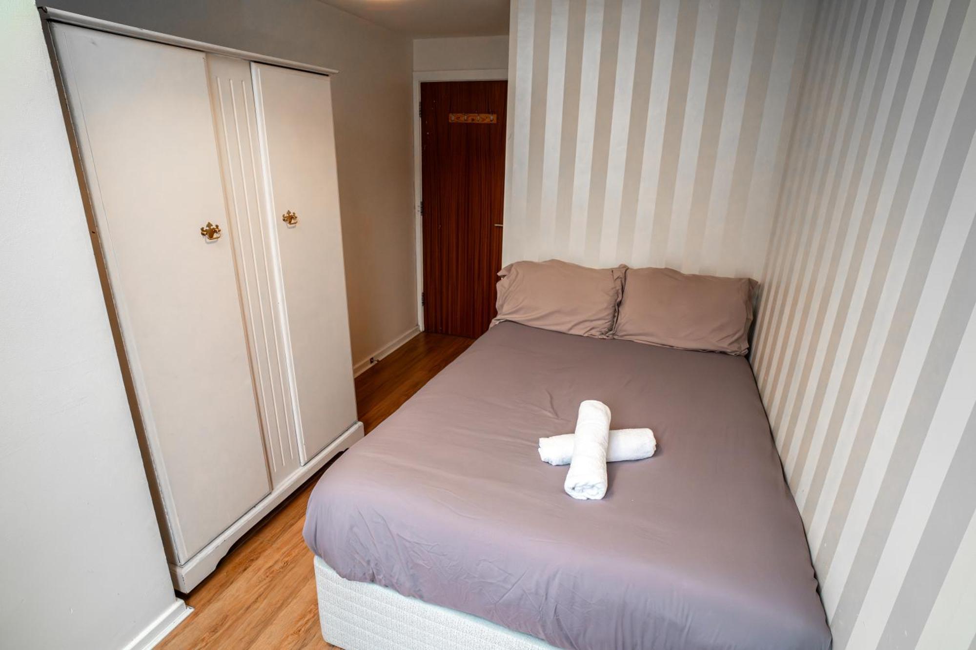 3 Bedroom Central Apartment In Belfast City Centre Εξωτερικό φωτογραφία