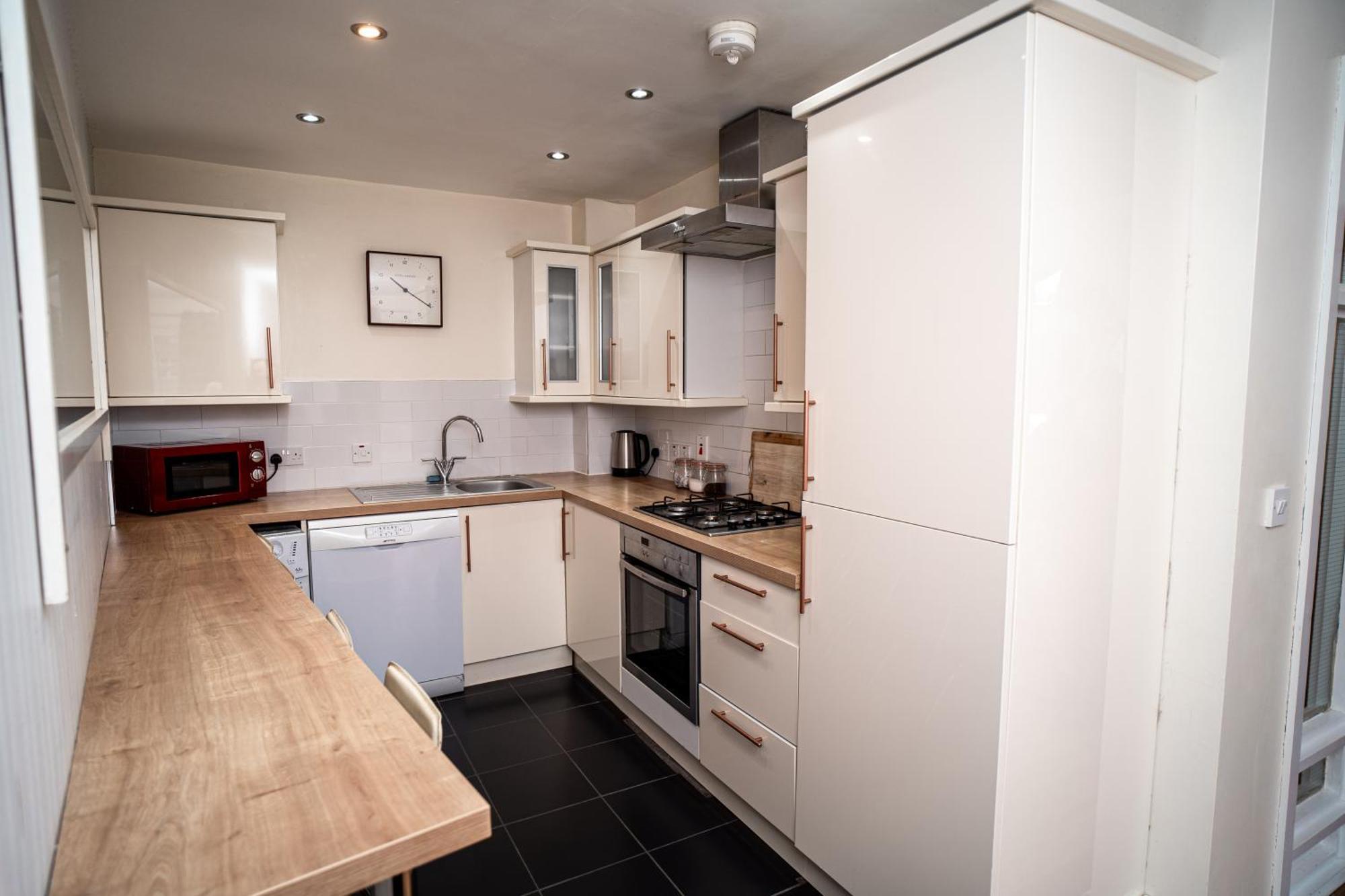 3 Bedroom Central Apartment In Belfast City Centre Εξωτερικό φωτογραφία