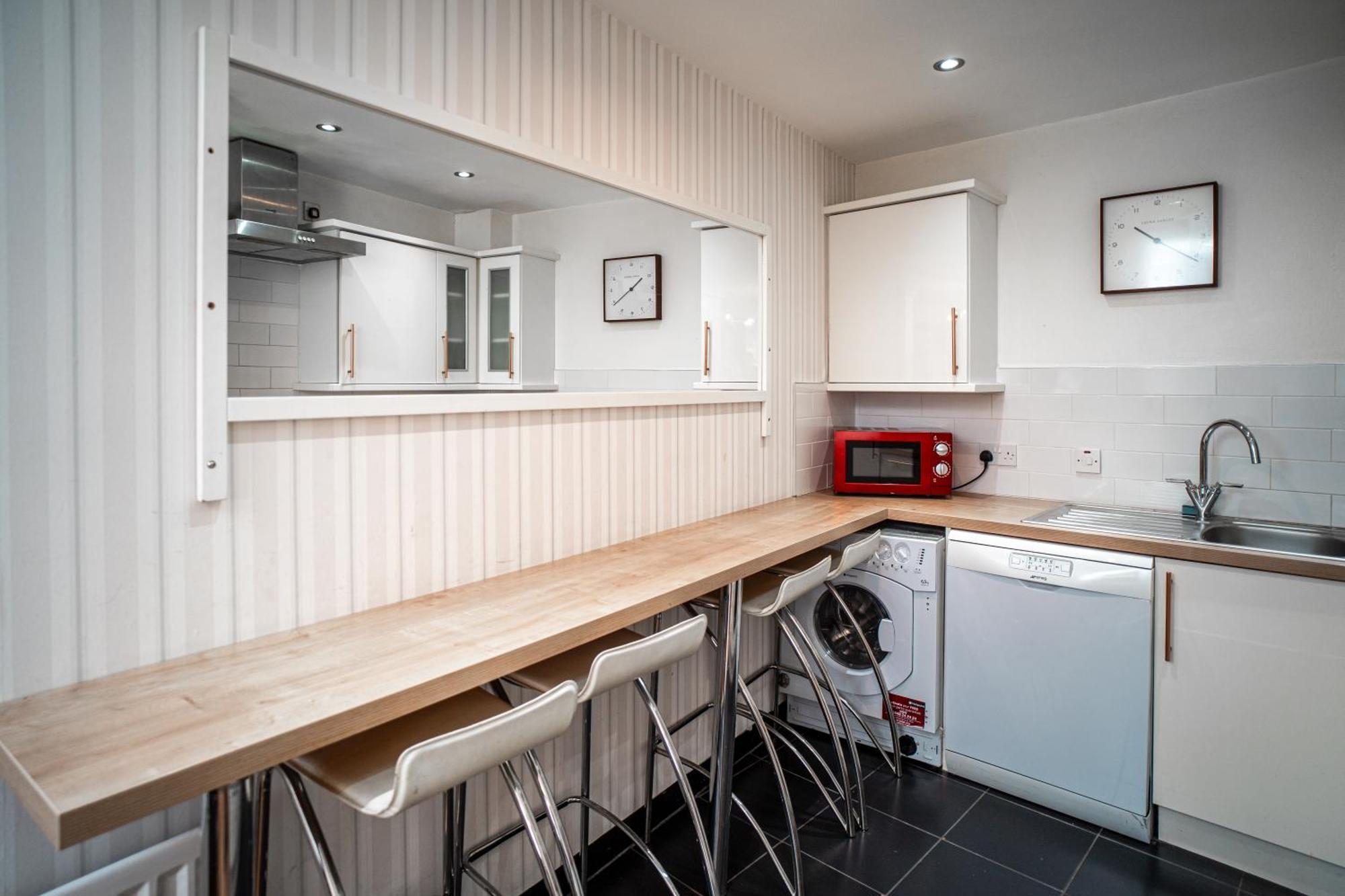 3 Bedroom Central Apartment In Belfast City Centre Εξωτερικό φωτογραφία